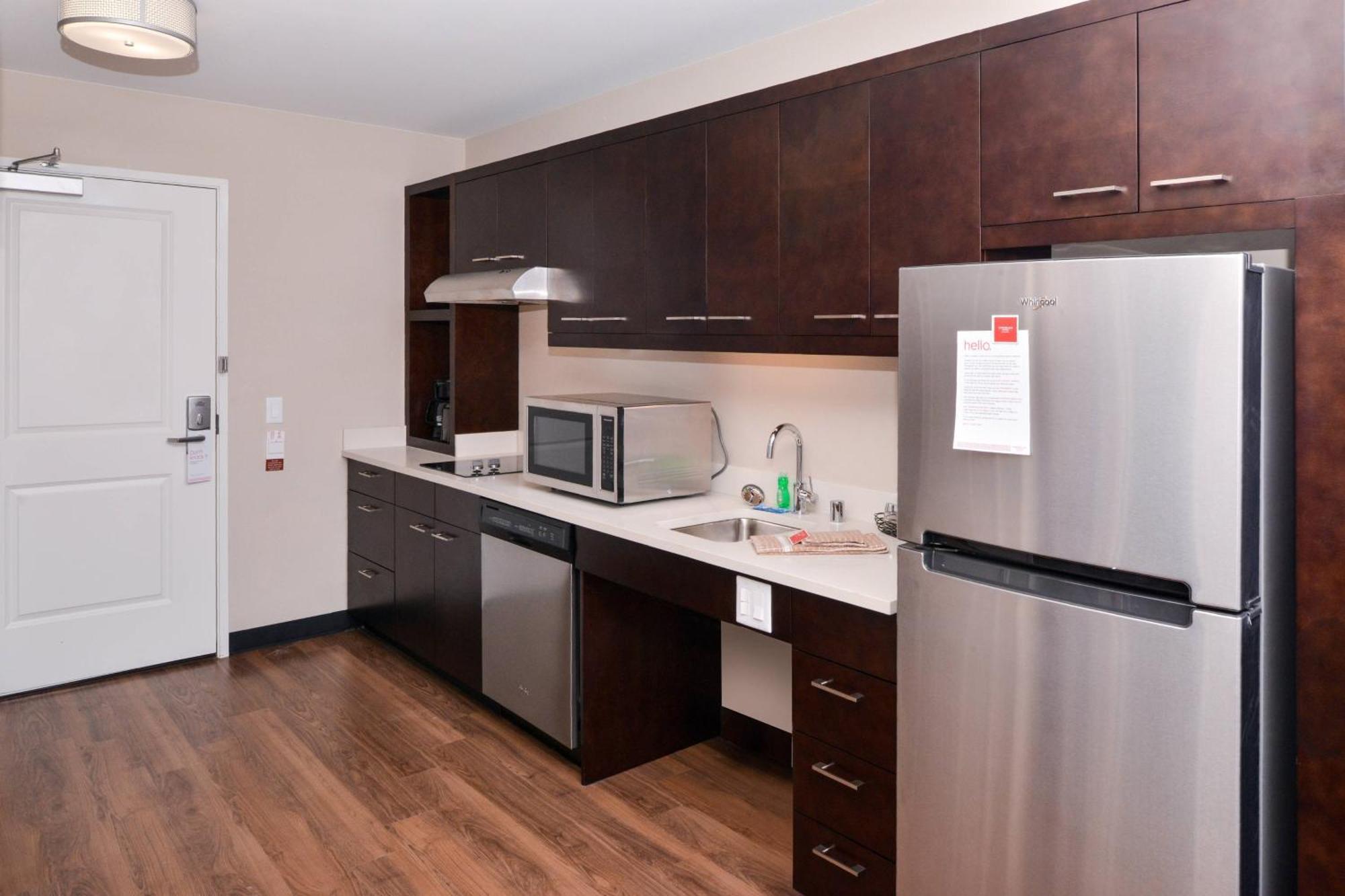 Towneplace Suites By Marriott Ontario Chino Hills Exterior photo