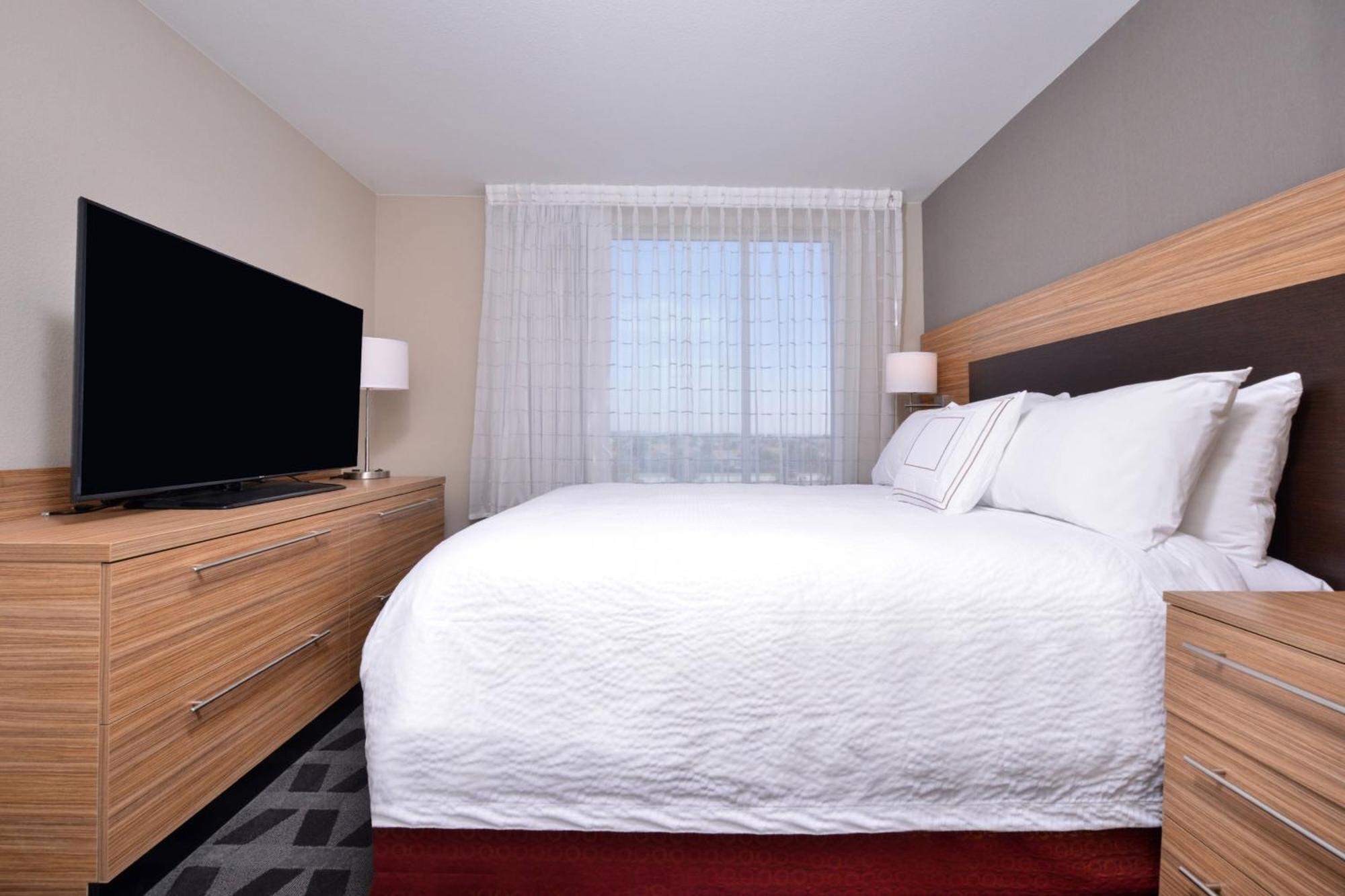 Towneplace Suites By Marriott Ontario Chino Hills Exterior photo